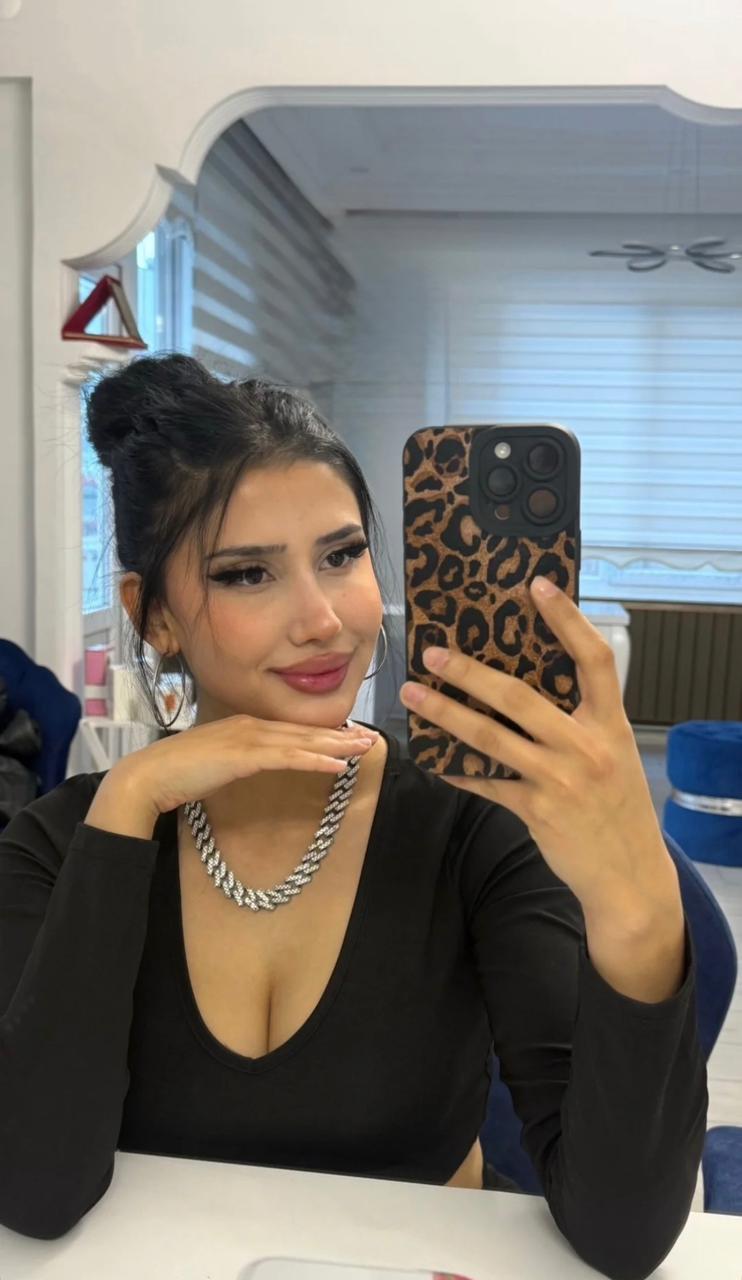 Dindarlı Şehvetli Kadın Escort Şule