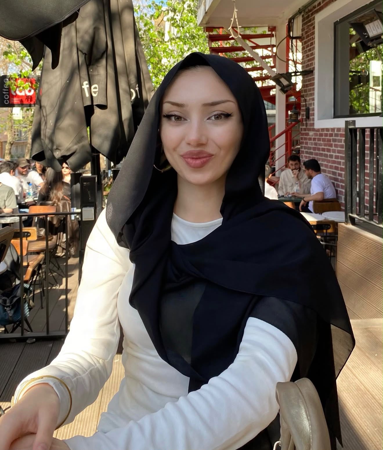 Hoşçalar Aşk Dolu Bayan Escort Hülya